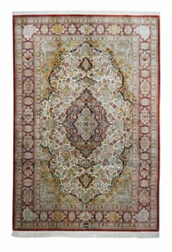 Silk Persian Qum Rug 6'6" x 9'10" (1.98 x 3.00 M)