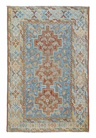 Vintage Persian Shiraz Rug 3'1" x 4'9" (0.94 x 1.45 M)