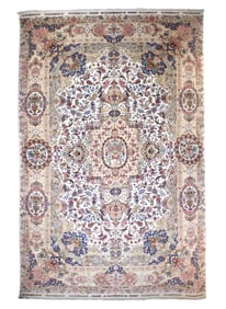 Extremely Fine Persian Tabriz Rug 13' x 20' (3.96 x 6.10 M)