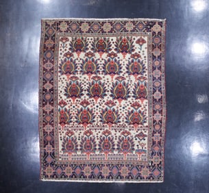Antique Persian Afshar Rug 4'11" x 6'4" (1.50 x 1.93 M)