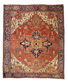 Antique Persian Serapi Rug 9'4" x 11' (2.84 x 3.35 M)