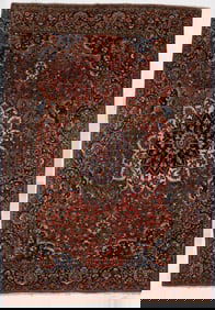 Antique Persian Bakhtiari Rug 7' x 10'3" (2.13 x 3.12 M)