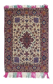 Vintage Persian Isfahan Rug 3'4" x 5' (1.02 x 1.52 M)
