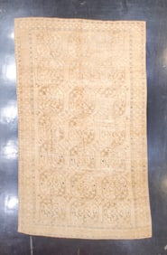 Vintage Turkish Sivas Rug 6'6" x 11'3" (1.98 x 3.43 M)