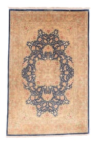 Persian Silk Qum Rug 3'2" x 5' (0.97 x 1.52 M)