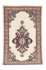 Antique Persian Farahan Sarouk Rug 4' x 6'1" (1.22 x 1.85 M)