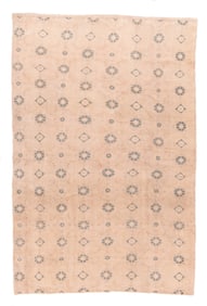 Vintage Turkish Rug 5'11" x 8'11" (1.80 x 2.72 M)