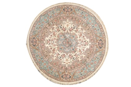 Indo Tabriz Rug 8' x 8' (2.44 x 2.44 M)