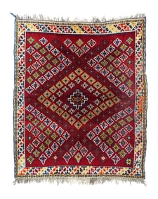 Vintage Qashqai  Rug 5'3" x 4'6" (1.60 x 1.37 M)