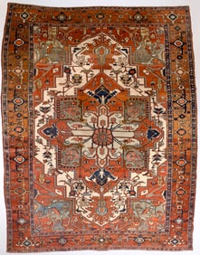 Antique Serapi Rug 9'11" x 12'9" (3.02 x 3.89 M)