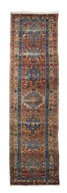 Heriz Rug 2'9" x 11'0" (0.84 x 3.58 M)