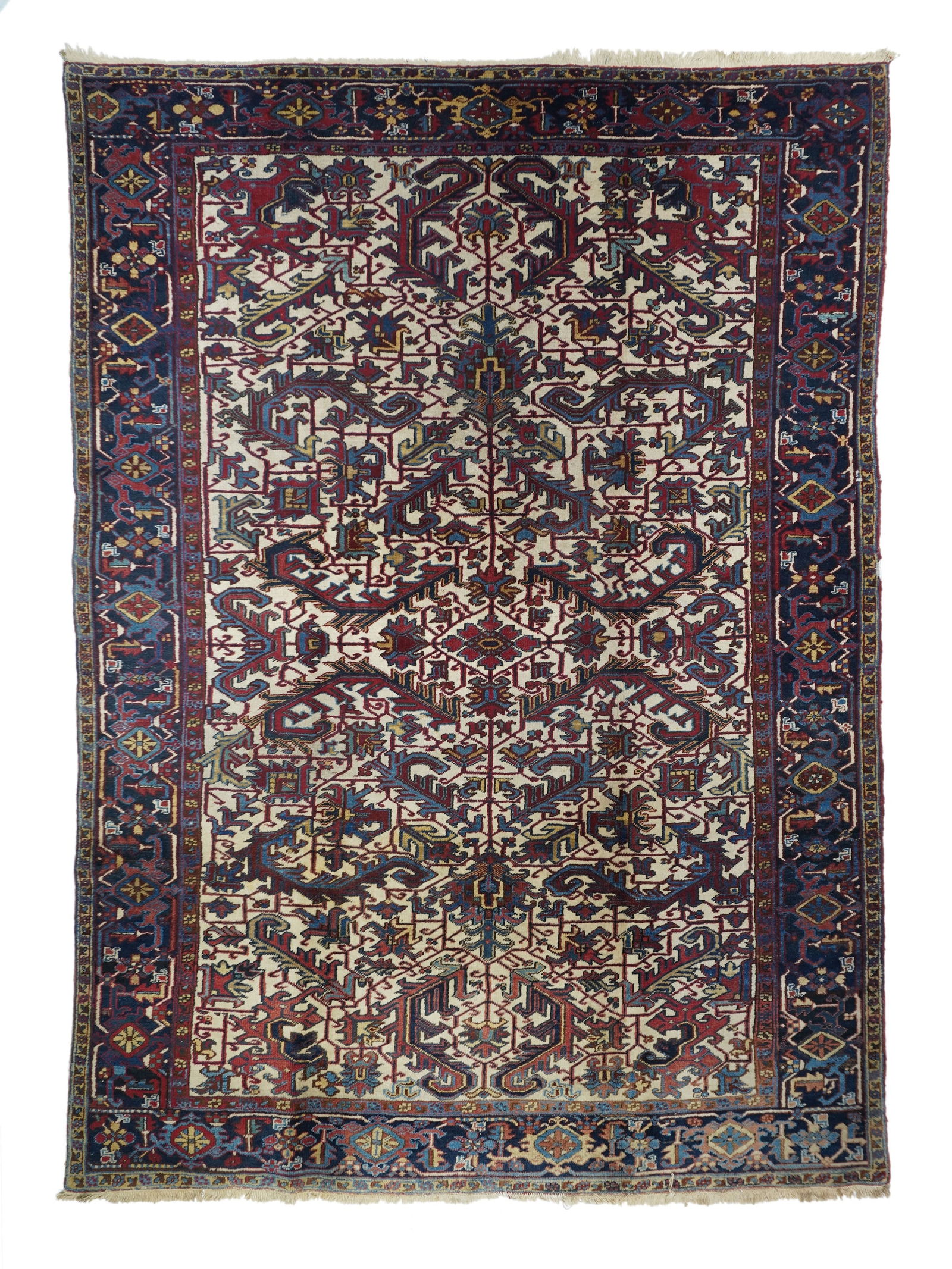 Heriz Rug 7'4" x 10'5" (2.24 x 3.18 M) (1 of 5)