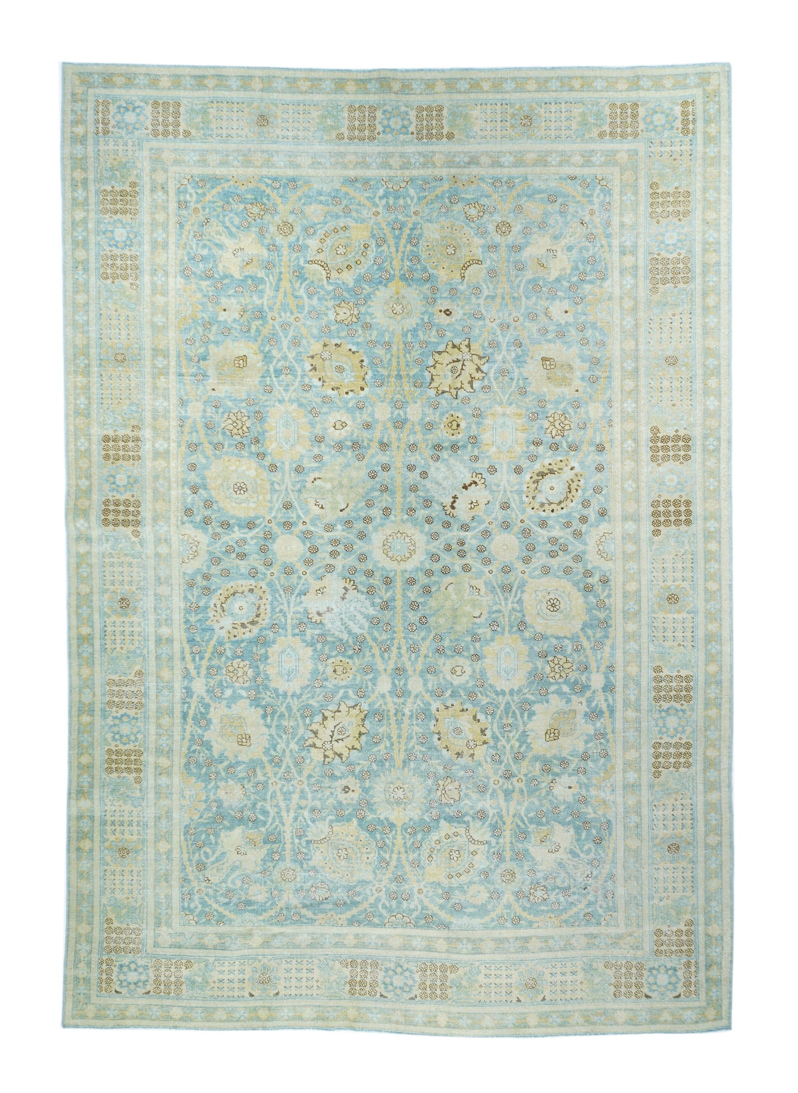 Vintage Tabriz Rug 6'8" x 9'7" (2.03 x 2.92 M): Vintage Persian Tabriz