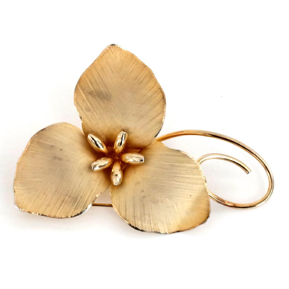 Vintage sterling silver gold plated textured FLOWER (1 of 1)