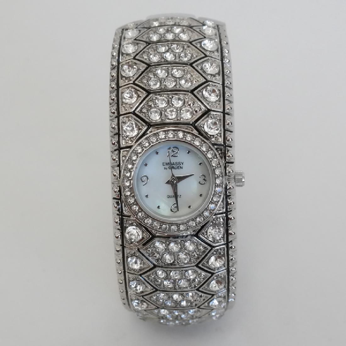 Silver Tone Ladies Round Watch Embassy By Gruen Quartz