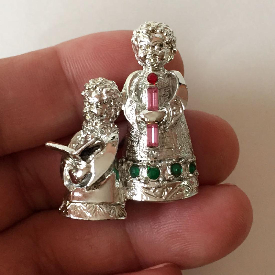 II W 30 ST, INC.: Silver tone PLAYING PRAYING CHILDREN (1 of 3)