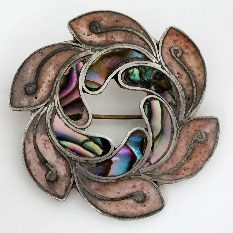 Vintage sterling silver round with inlayed abalone (1 of 2)