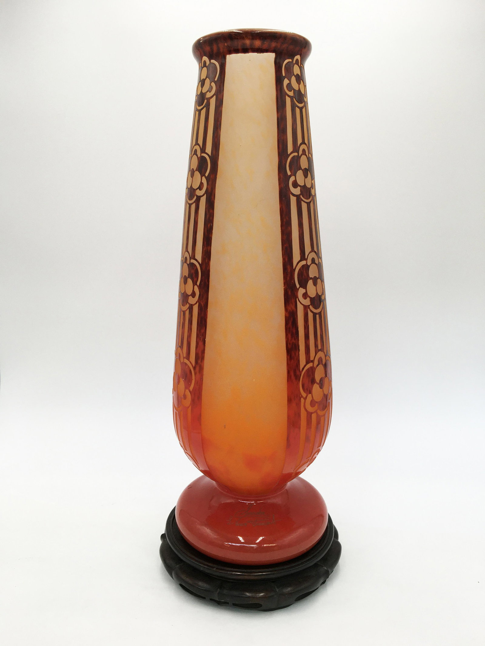 Sgd. Charder Cameo Glass Vase w/ Wood Base: Signed "Charder, La Verre Francais". Vase is 19 inches tall, with a 6.5 inch diameter at its widest point. Some minor scratching; no cracks or chips noted.