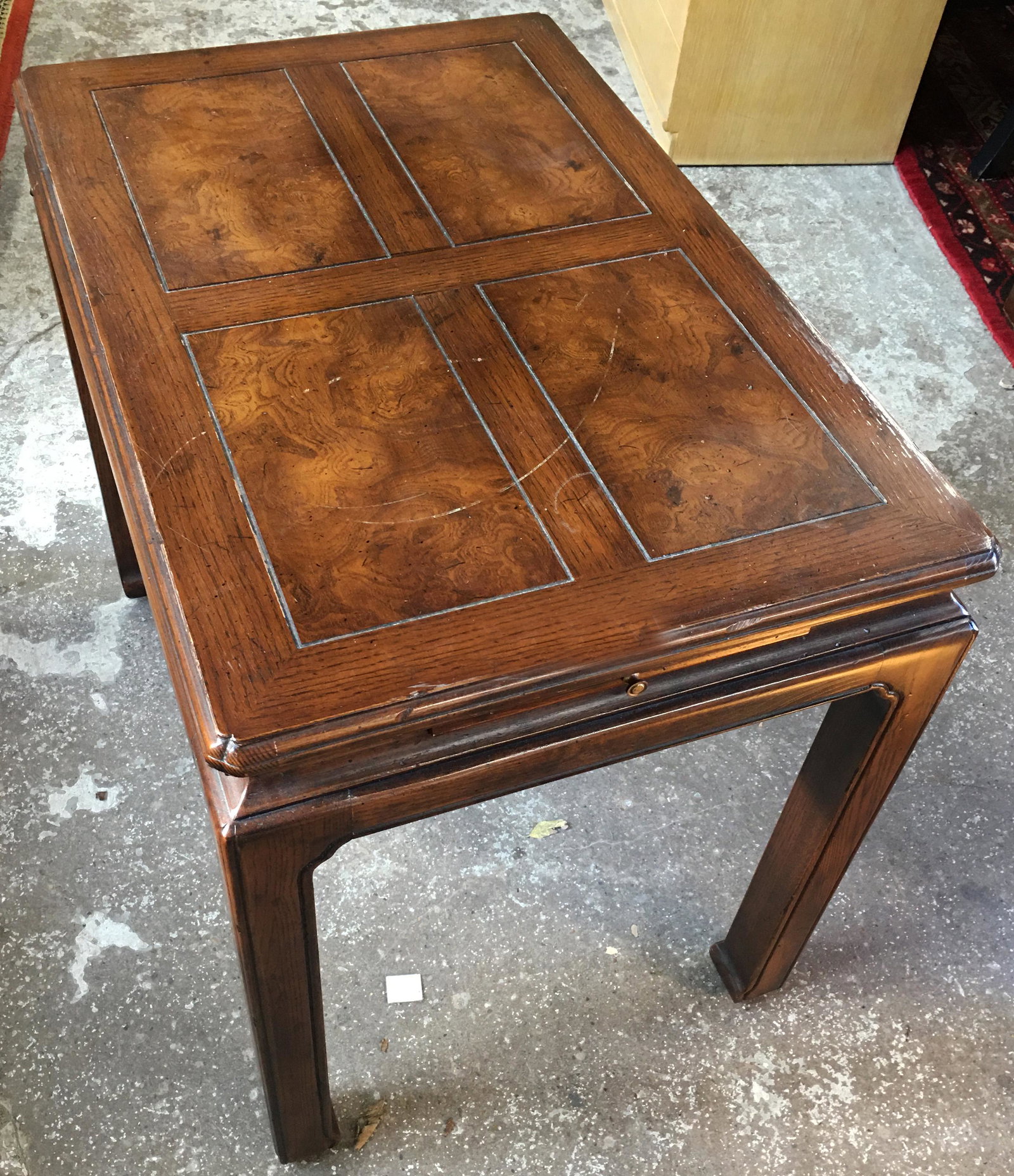 Henredon Side Table.: Measures 20" x 30".