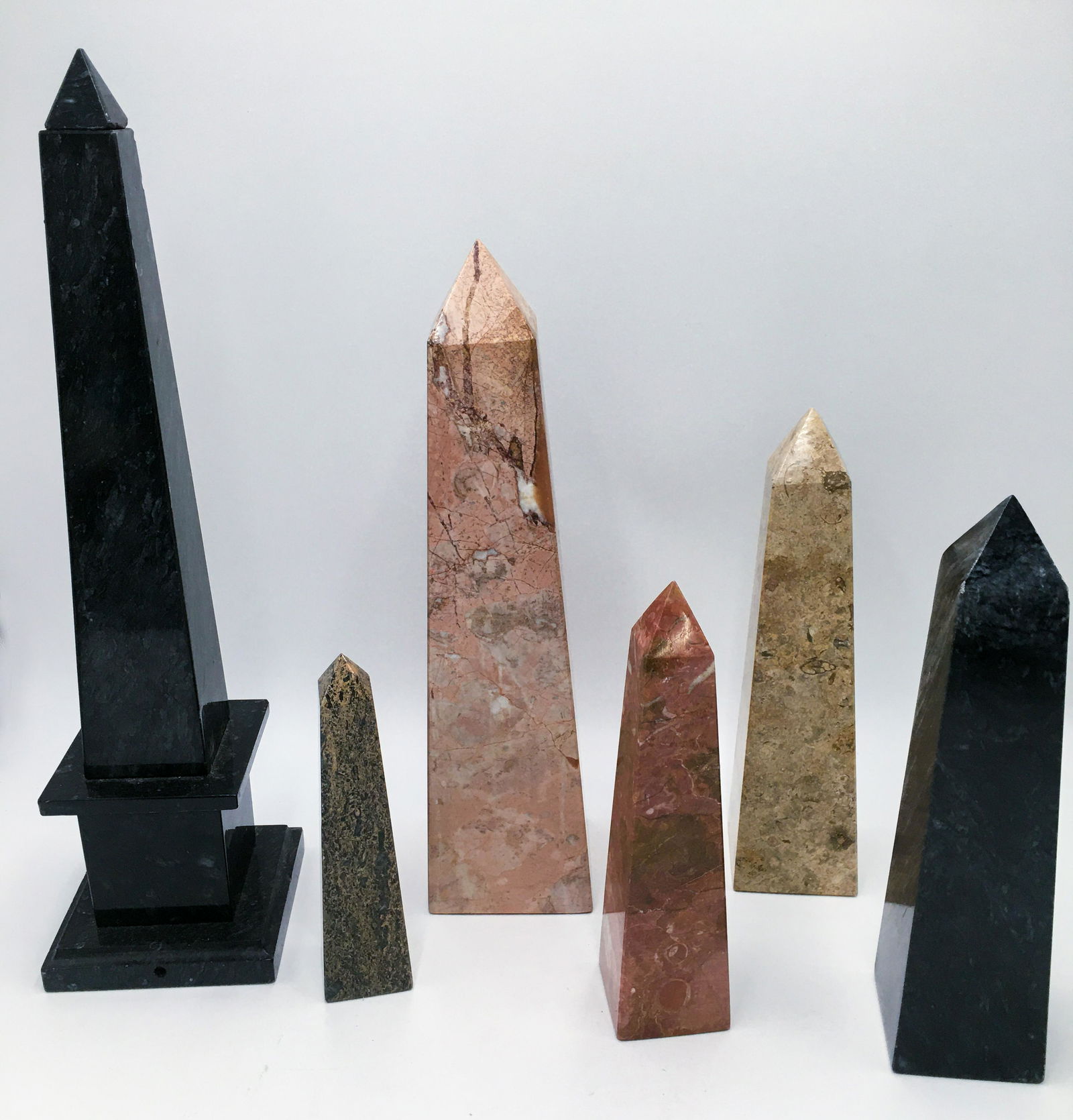 Collection of Six Marble Obelisks.: The Tallest of these Measures 19 3/4" Tall. Third-Party Shipping Required.