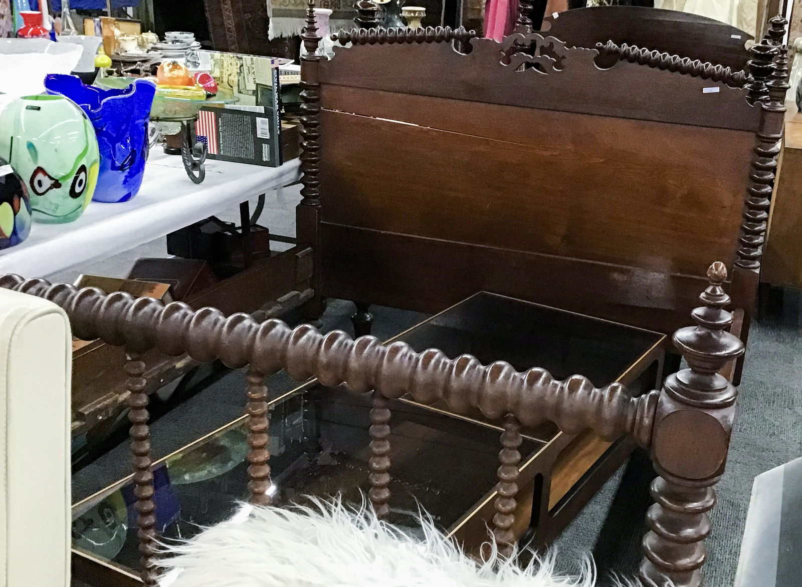 Jenny Lind Spool Style Bed Frame.: Headboard has broad check. Third-Party Shipping or Pick-up Required.