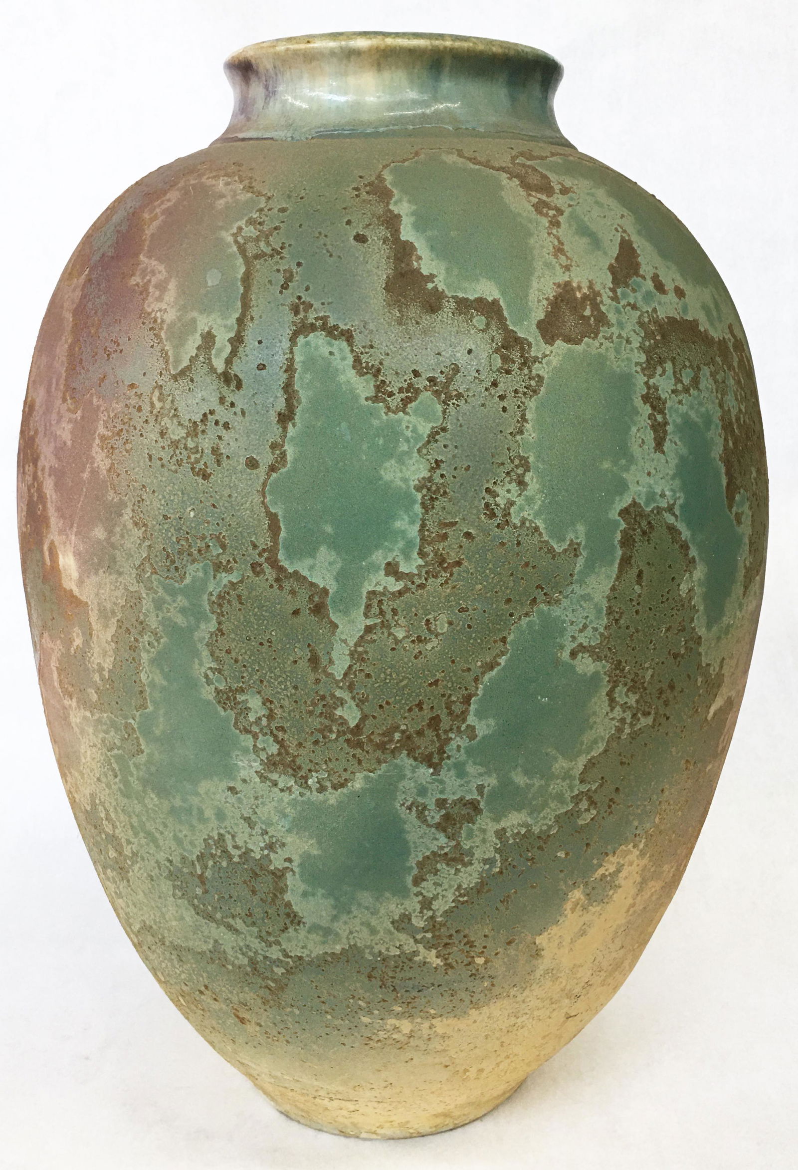 Tony Evans Art Pottery or Ceramic Vase.: Signed Underneath, and Numbered 118. Measures 27" Tall. Third-Party Shipping Required.