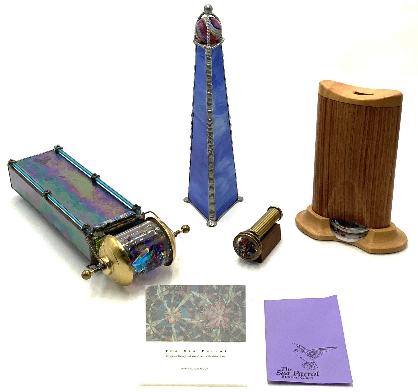 Lot of 4 Kaleidoscopes.: The Long Purple Art Glass Kaleidoscope is a Sea Parrot, Designed by Bob and Sue Rioux. This Kaleidoscope Measures 10 1/4" Long. The Other Kaleidoscopes Measure 3", 7", and 9 7/8" Long. Third-Party Shi