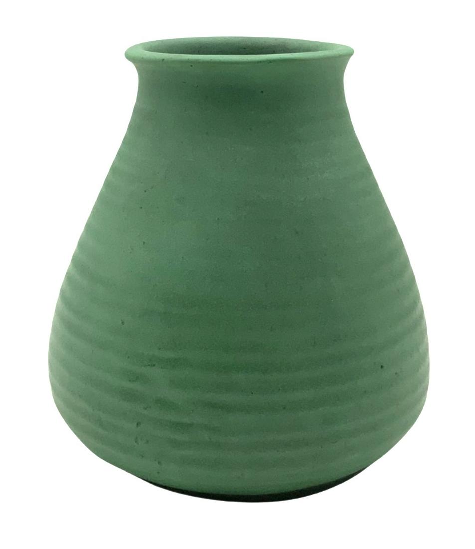 W.D. Gates Design Matte Green Teco Vase #367.: With Ribbed Form. With Two Impressed Teco Marks Underneath, and a Partial Paper Label. In Excellent Condition. Measures 5 1/2" Tall and 5 1/8" Diameter at the Base. Third-Party Shipping or Personal Pi