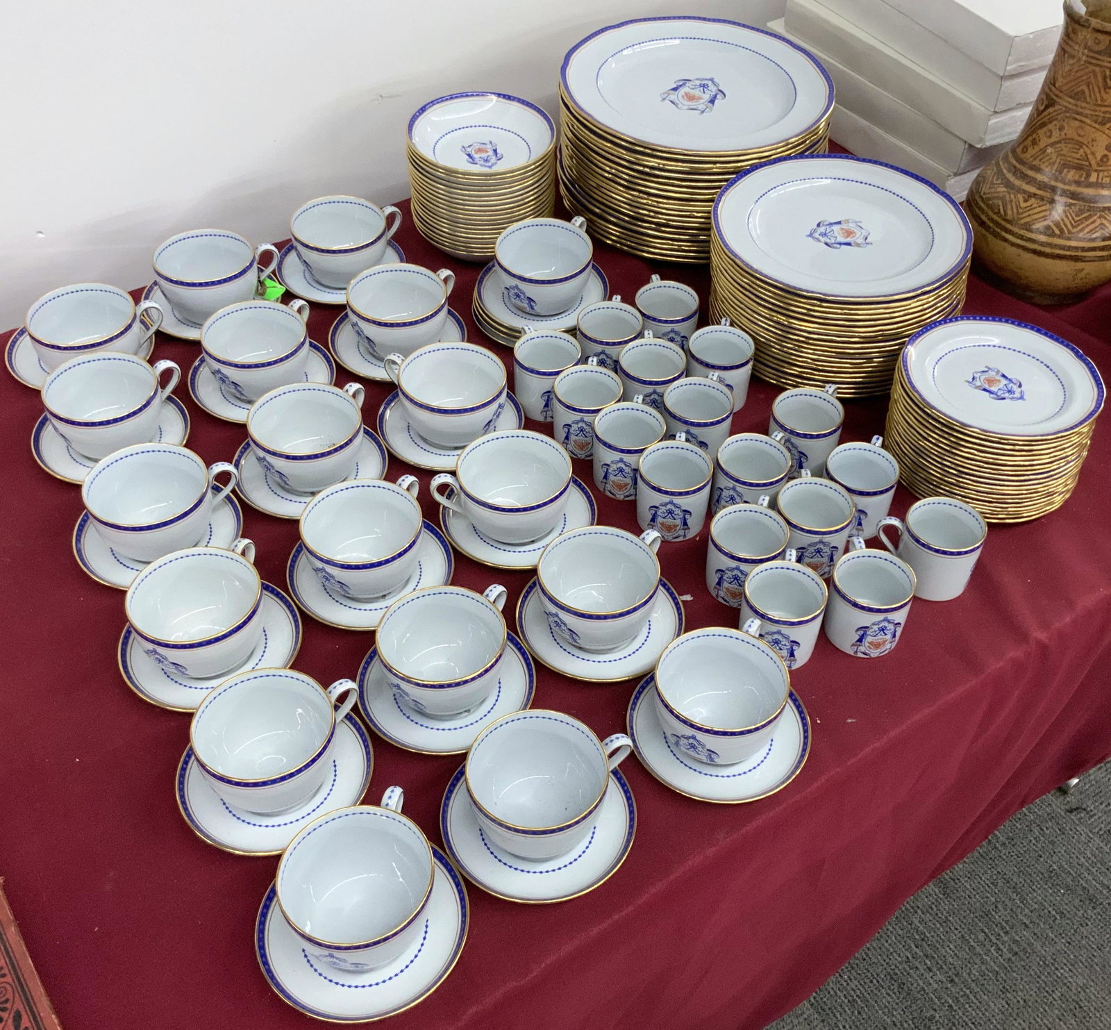 Large Set of Copeland Spode "Independence" China.: Includes teacups, saucers, dinner plates, salad plates, demitasse cups, bread plates, soup bowls. Very nice condition, still with the original tags on the bottoms. Third-Party Shipping or Personal Pic