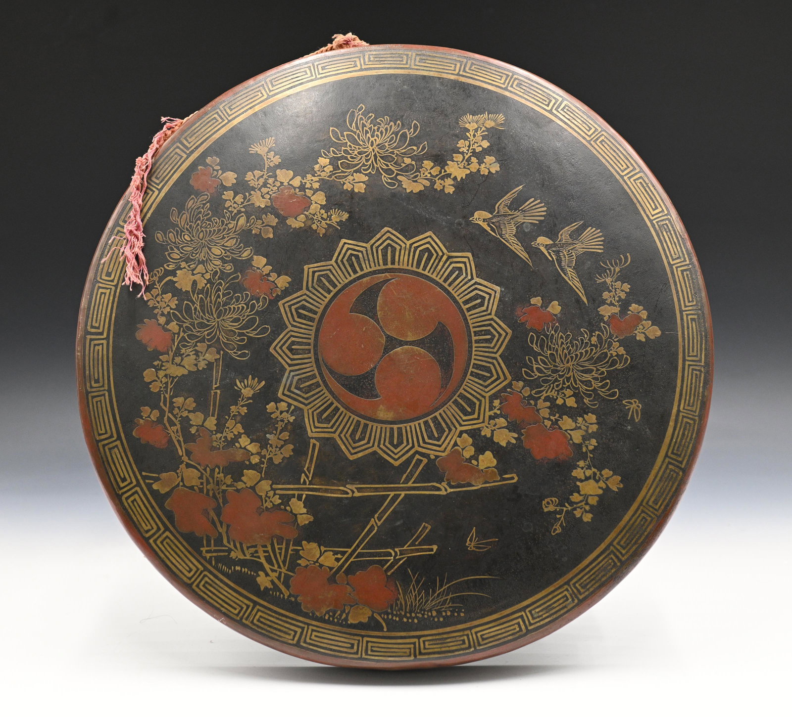 Small Bronze Asian Gong.: Pretty Thin Bronze. Not Very Heavy. Measures 14 1/2" in Diameter, and 1 1/2" Deep.