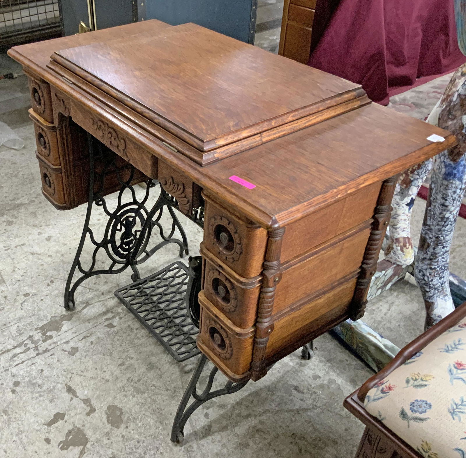 Antique Singer Treadle Sewing Machine.: Third-Party Freight Shipping or Personal Pickup Required.