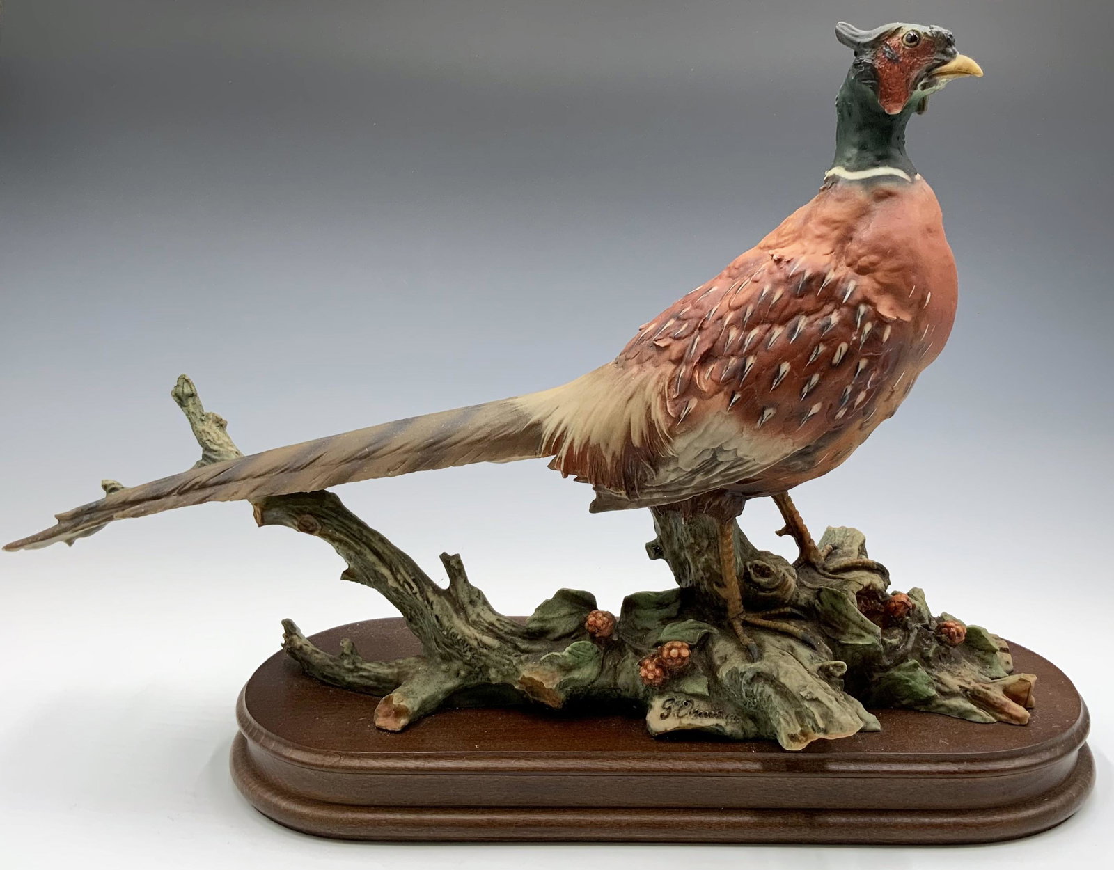 Giuseppe Armani Capodimonte Sculpture of Pheasant.: Signed by the artist. Measures 16.5" long, 12" tall. Looks to be in nice condition. The wood base is attached. Third-Party Shipping or Personal Pickup Required.