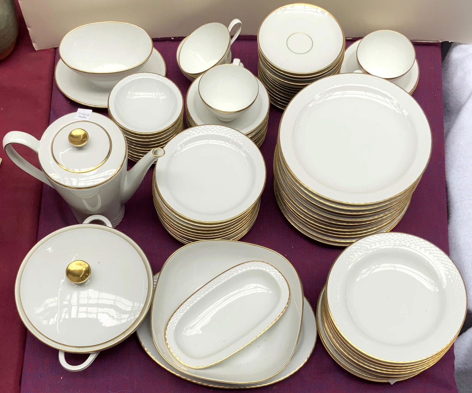 Set of Johann Haviland Bavarian China. (1 of 2)