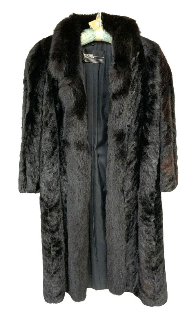 Full Length Mink Coat from Evans Fur.: Looks to be in Good Condition.