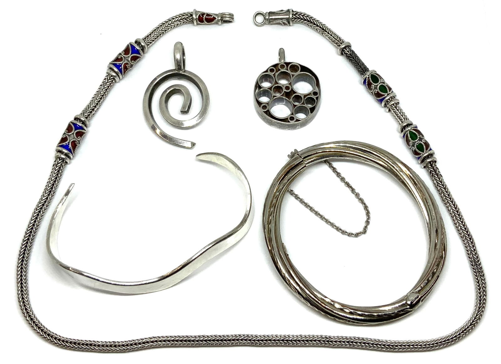 Lot of Assorted Silver Jewelry. (1 of 1)