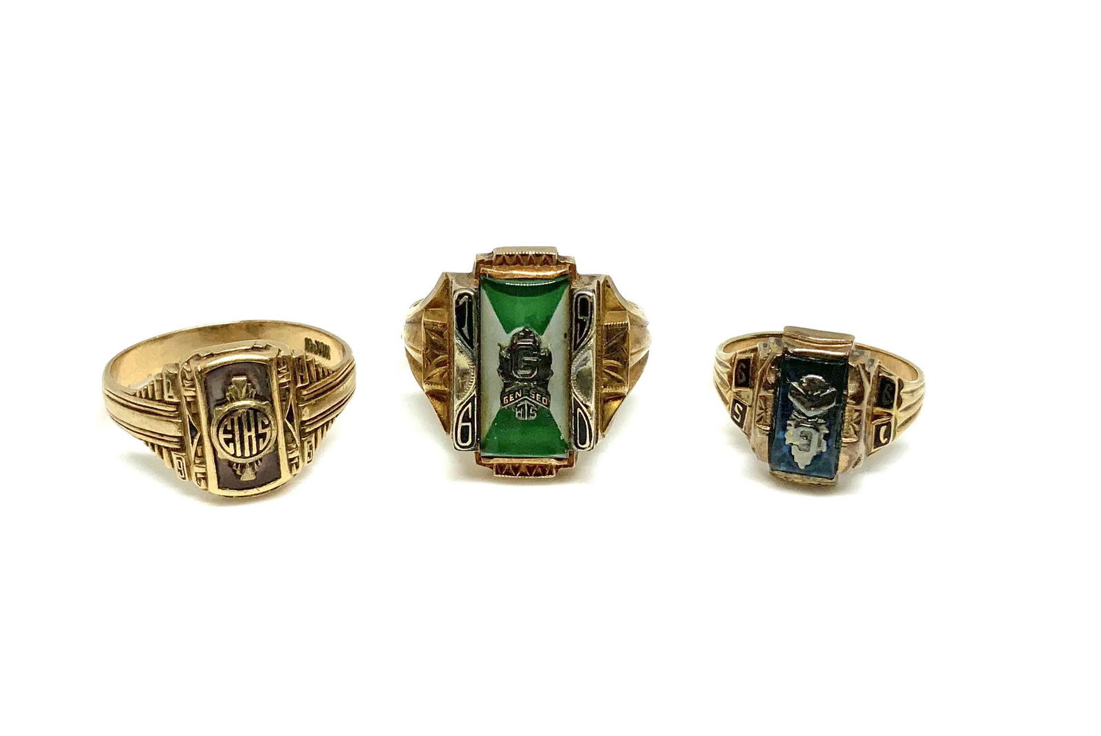 Lot of Three 10K Gold Vintage High School Rings. (1 of 3)