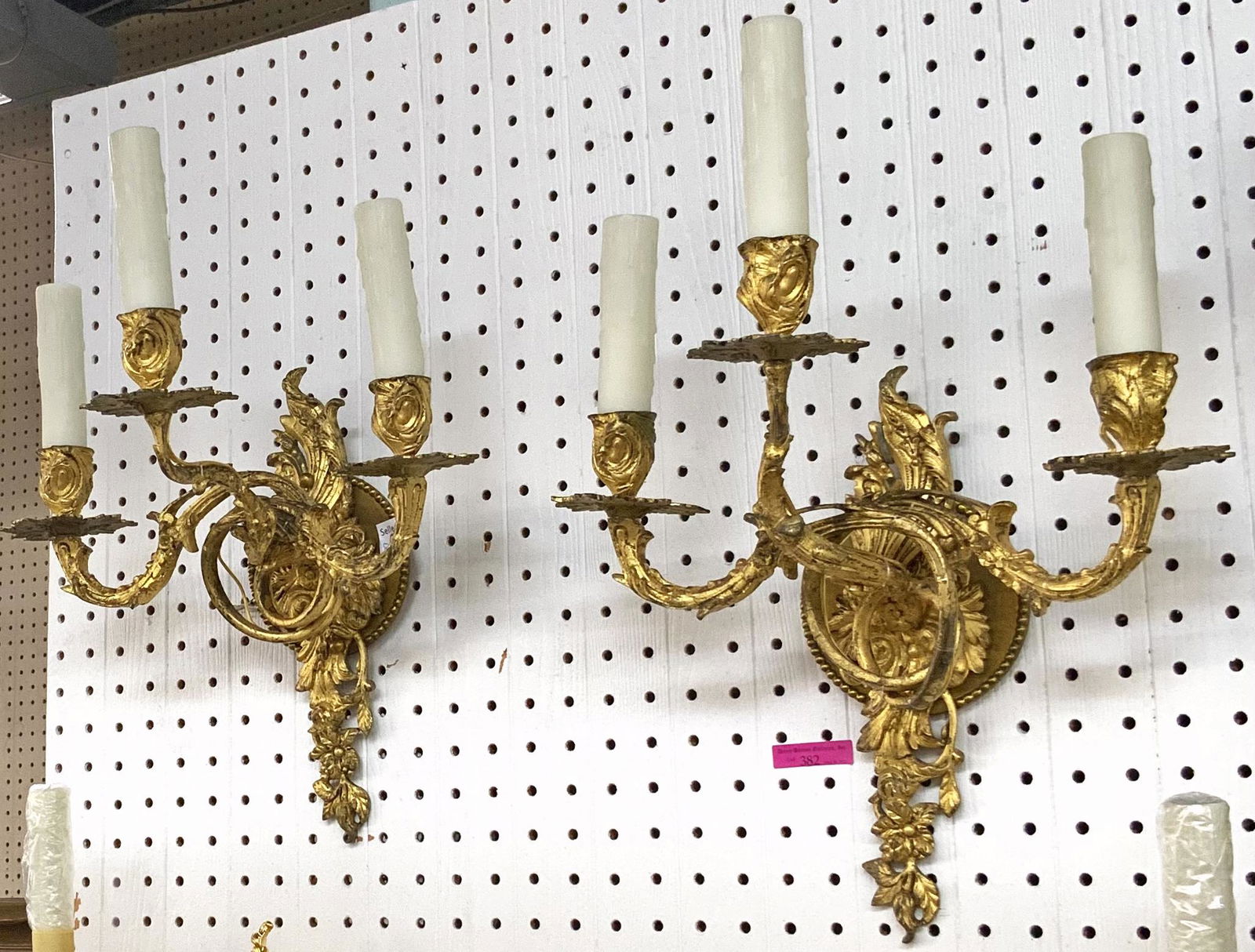 Pair of Vintage Gilded Bronze Candelabra Sconces. (1 of 1)