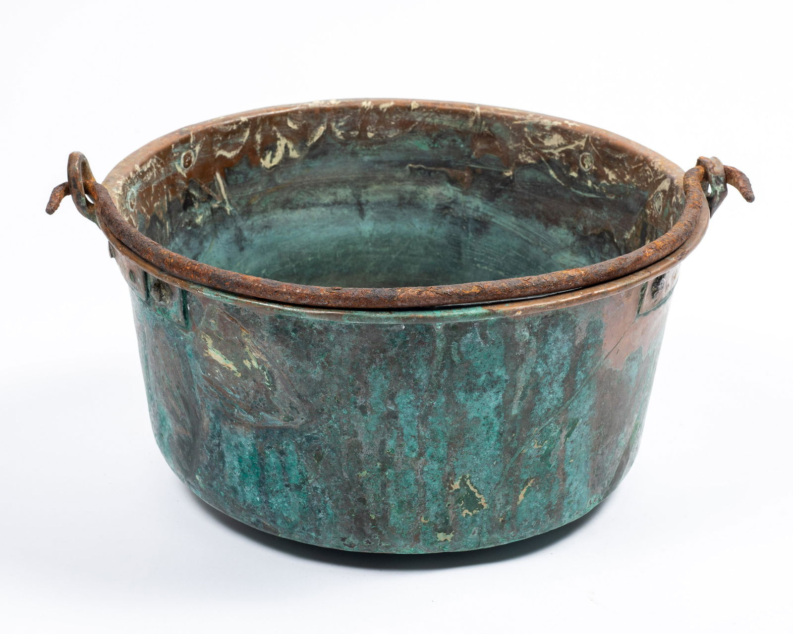 Antique Copper Apple Butter Kettle. (1 of 5)