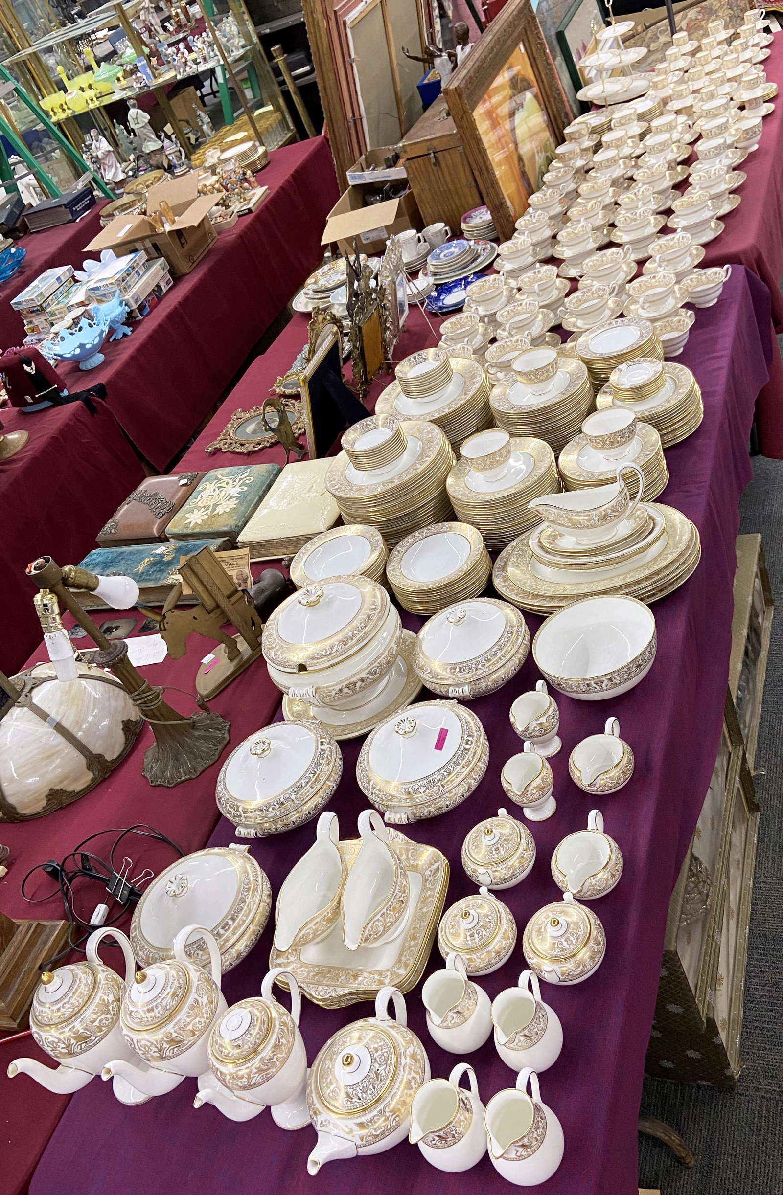 Very Large Set of Wedgwood Gold Florentine China.: Approximately 487 pieces of Wedgwood Gold Florentine Pattern Bone China. A few of the teapots have cracks/chips on the lids, but overall this set is in Very Nice condition. Included in the set are cup