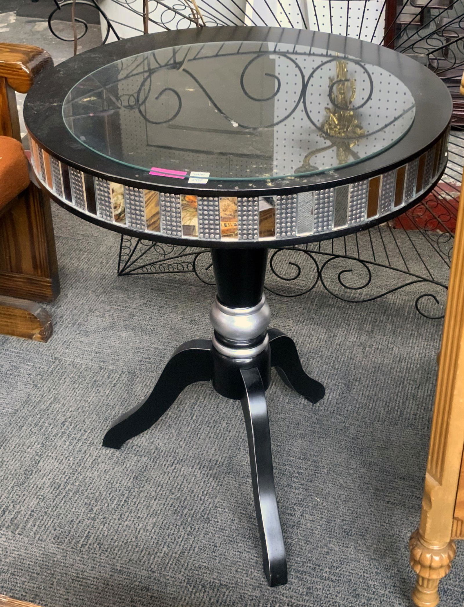 Black and Silver Painted Round Lamp Table. (1 of 1)