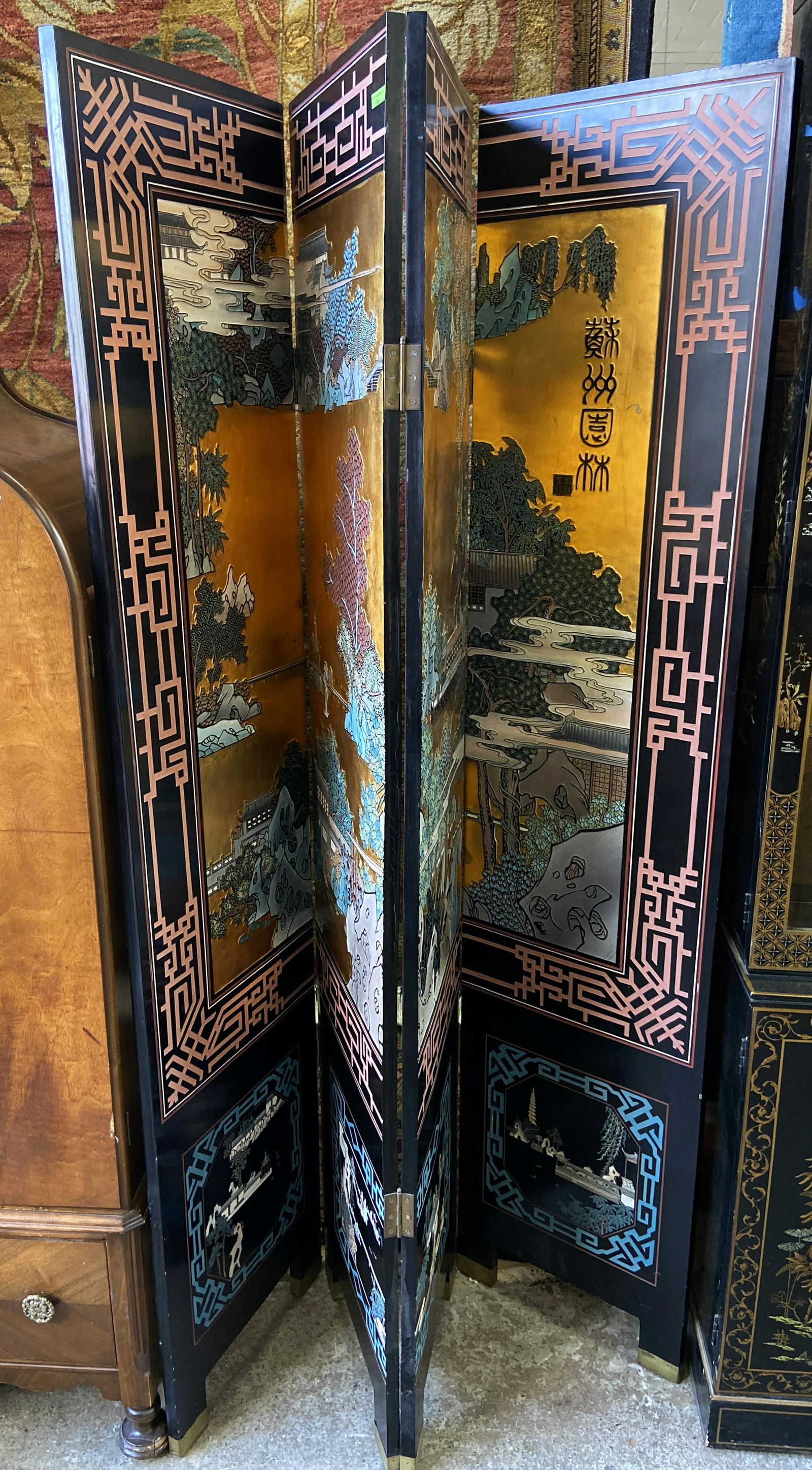 Gold-Gilded 4-Panel Oriental Screen. (1 of 1)