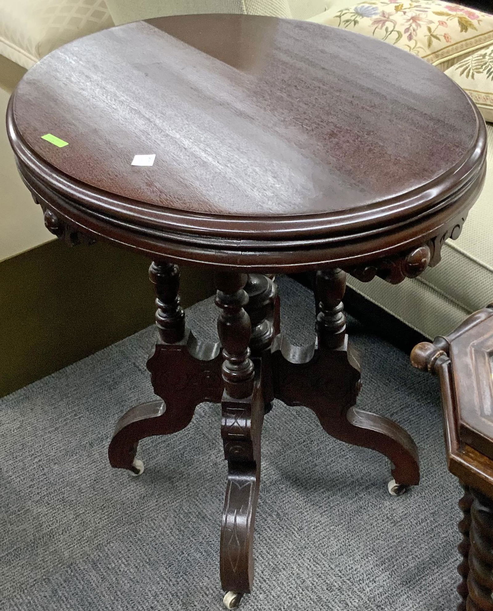 Ornate Victorian Walnut Oval Lamp Table. (1 of 1)