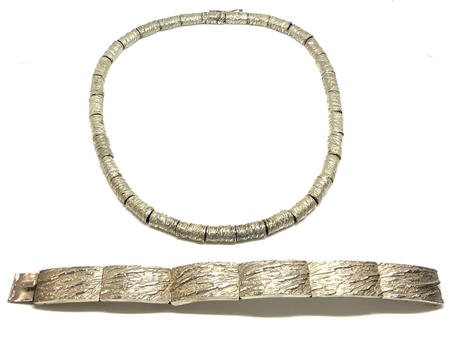 Sterling Silver Necklace and Matching Bracelet. (1 of 3)
