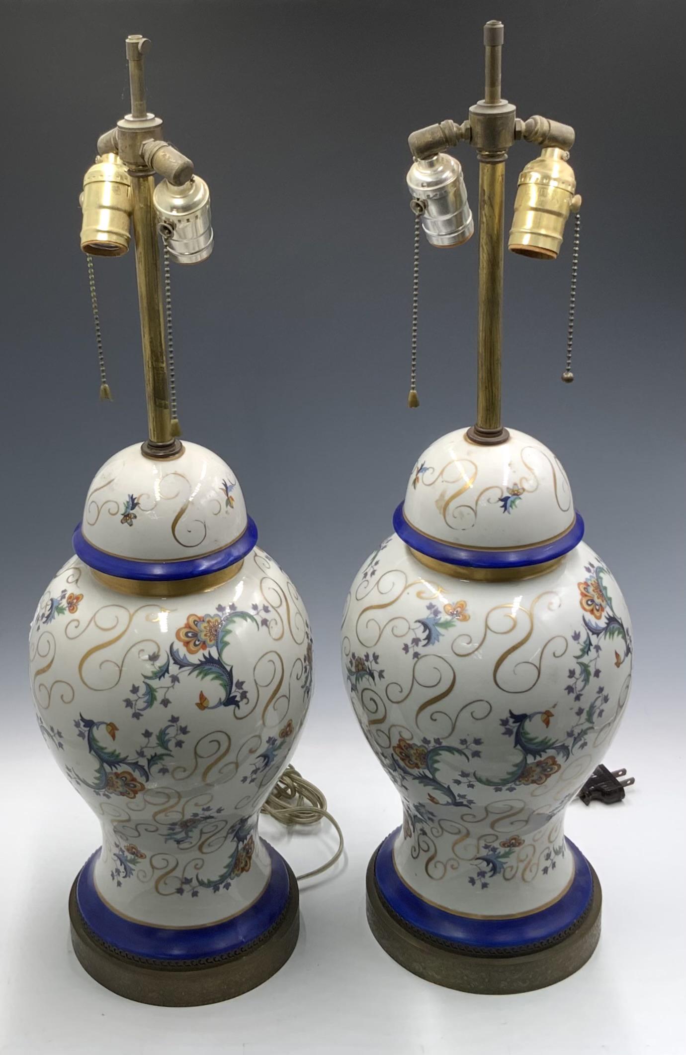 Lot of 2 Antique Ginger Jar-Style Lamps. (1 of 2)