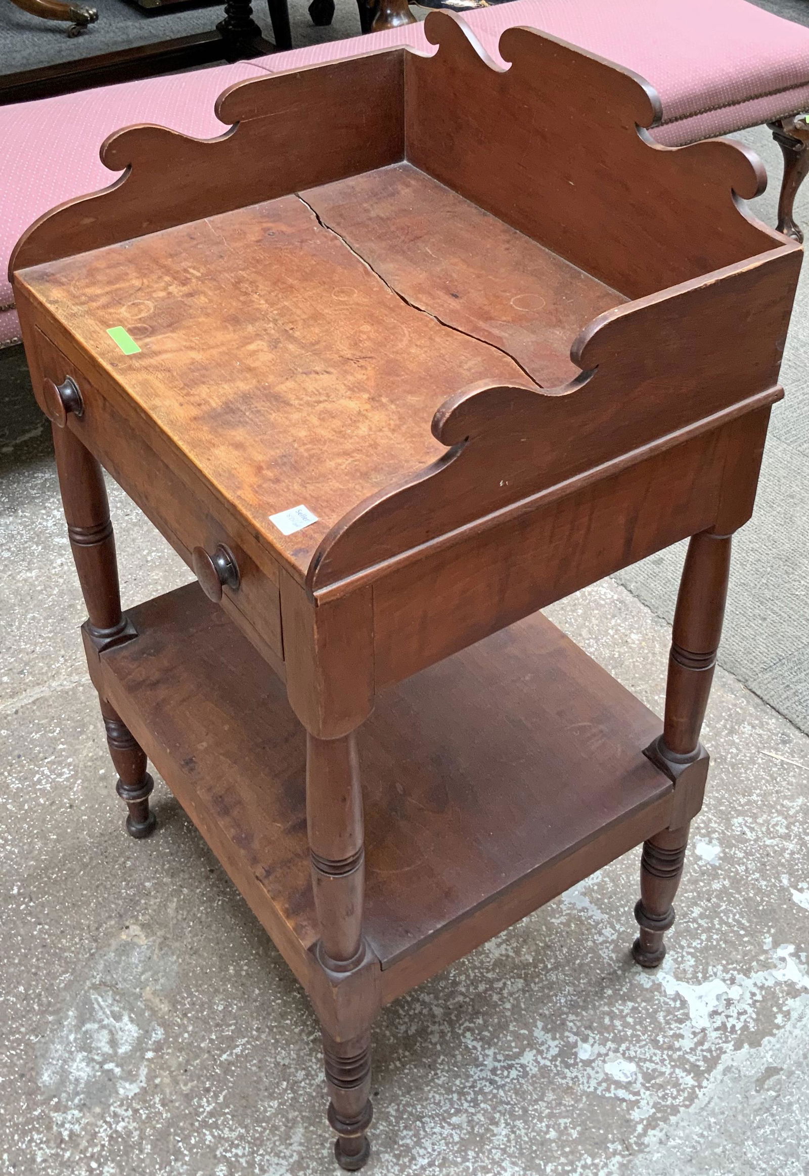 Antique Walnut Wash Bowl Stand. (1 of 1)