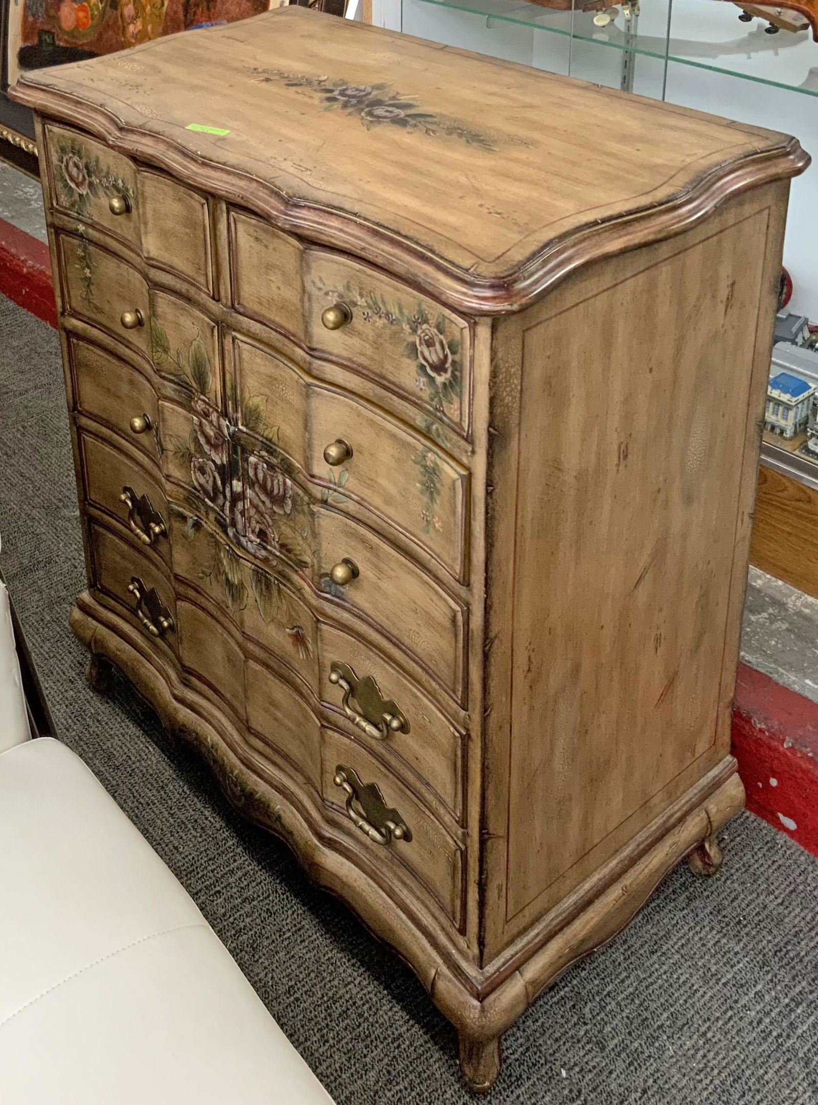 Small 8-Drawer Chest with Hand-Painted Design. (1 of 1)