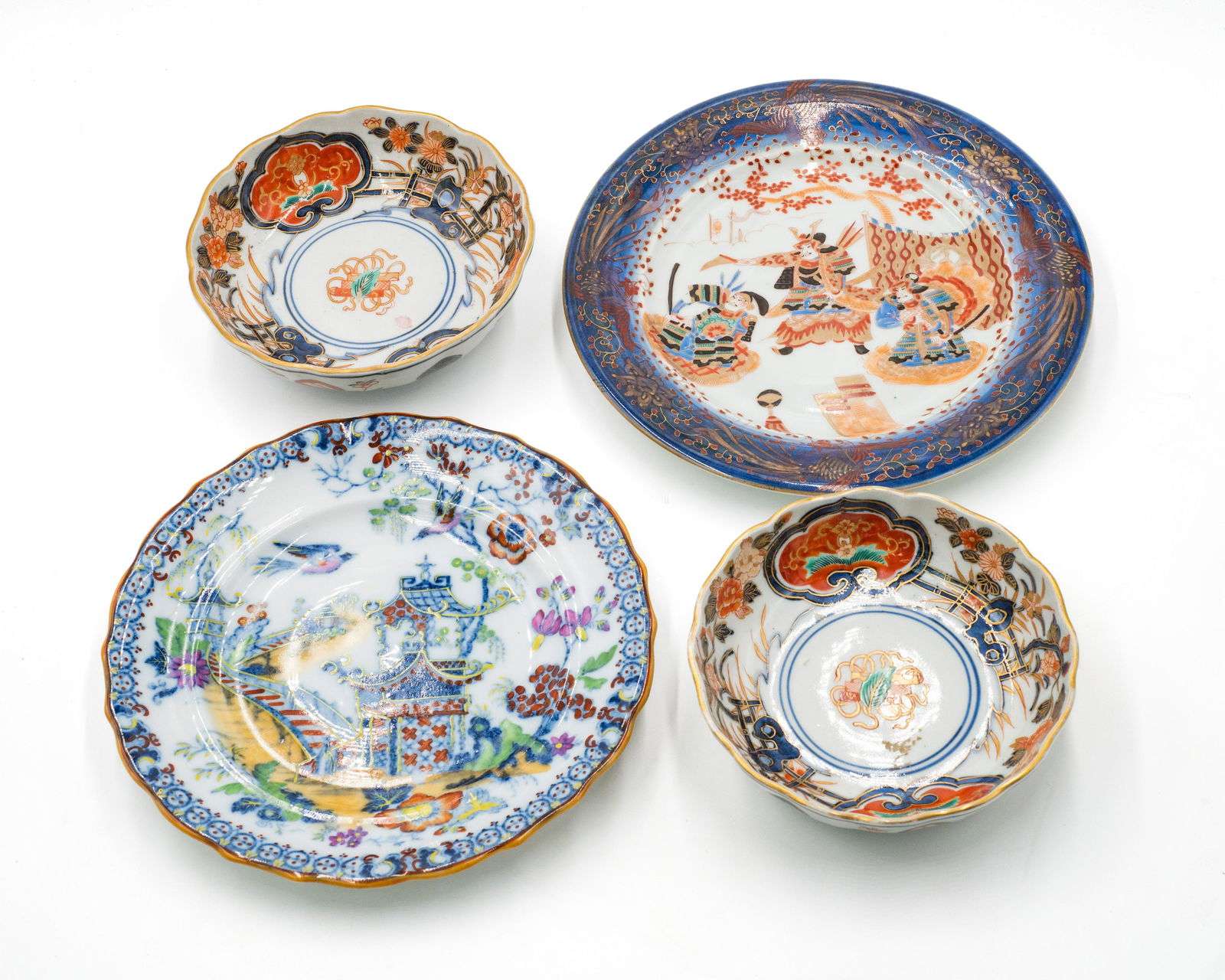 Lot of Four Pcs. Japanese Porcelain. (1 of 7)