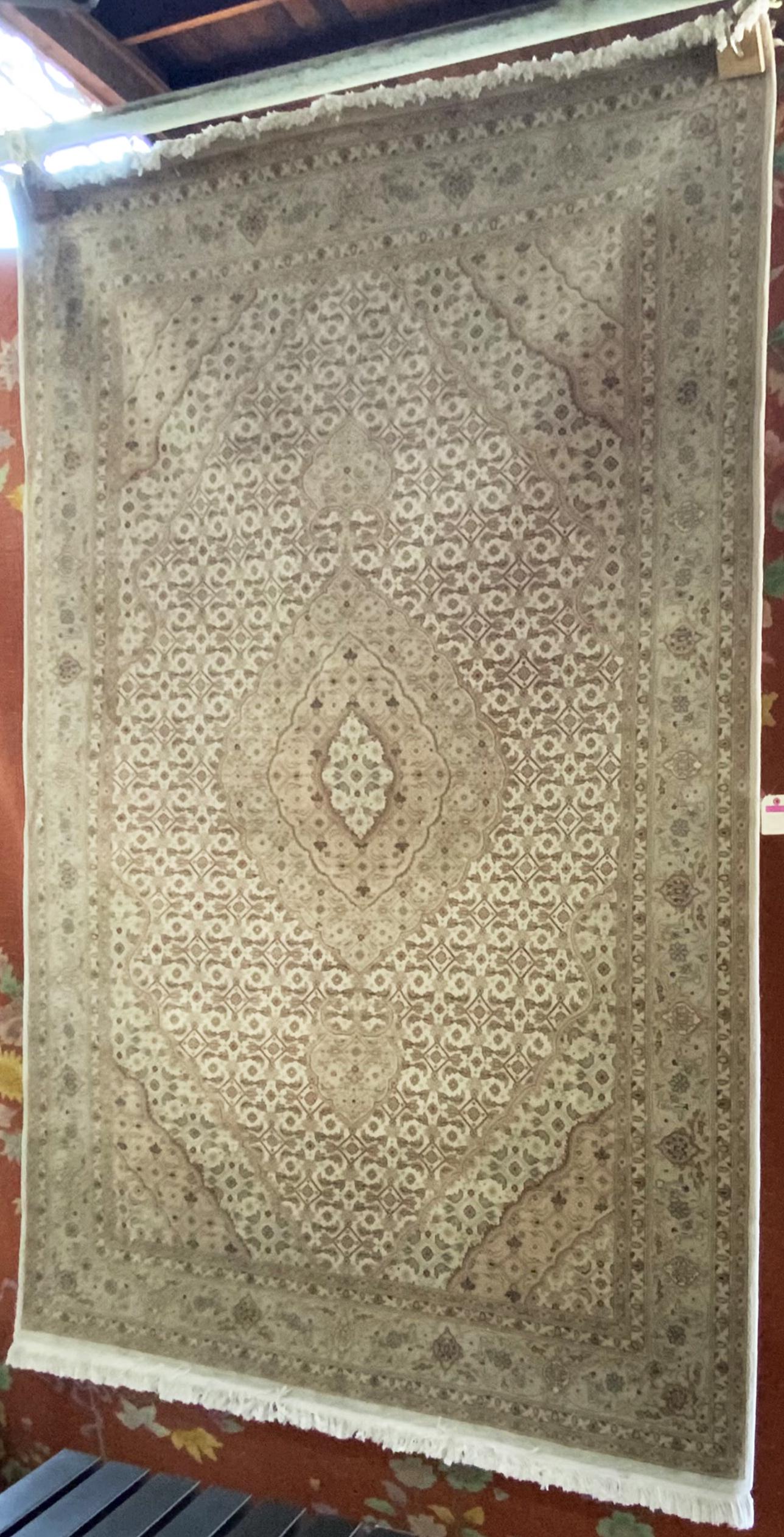9' by 5' 10" Aubusson Pattern Oriental Rug. (1 of 2)