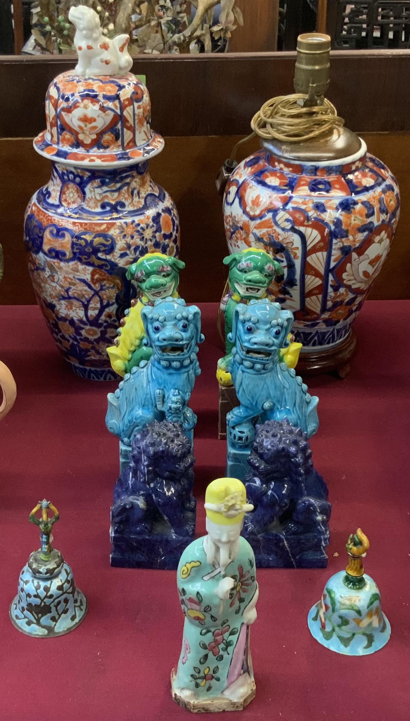 Lot of Chinese Foo Dogs, Covered Jar, Asian Lamp. (1 of 2)