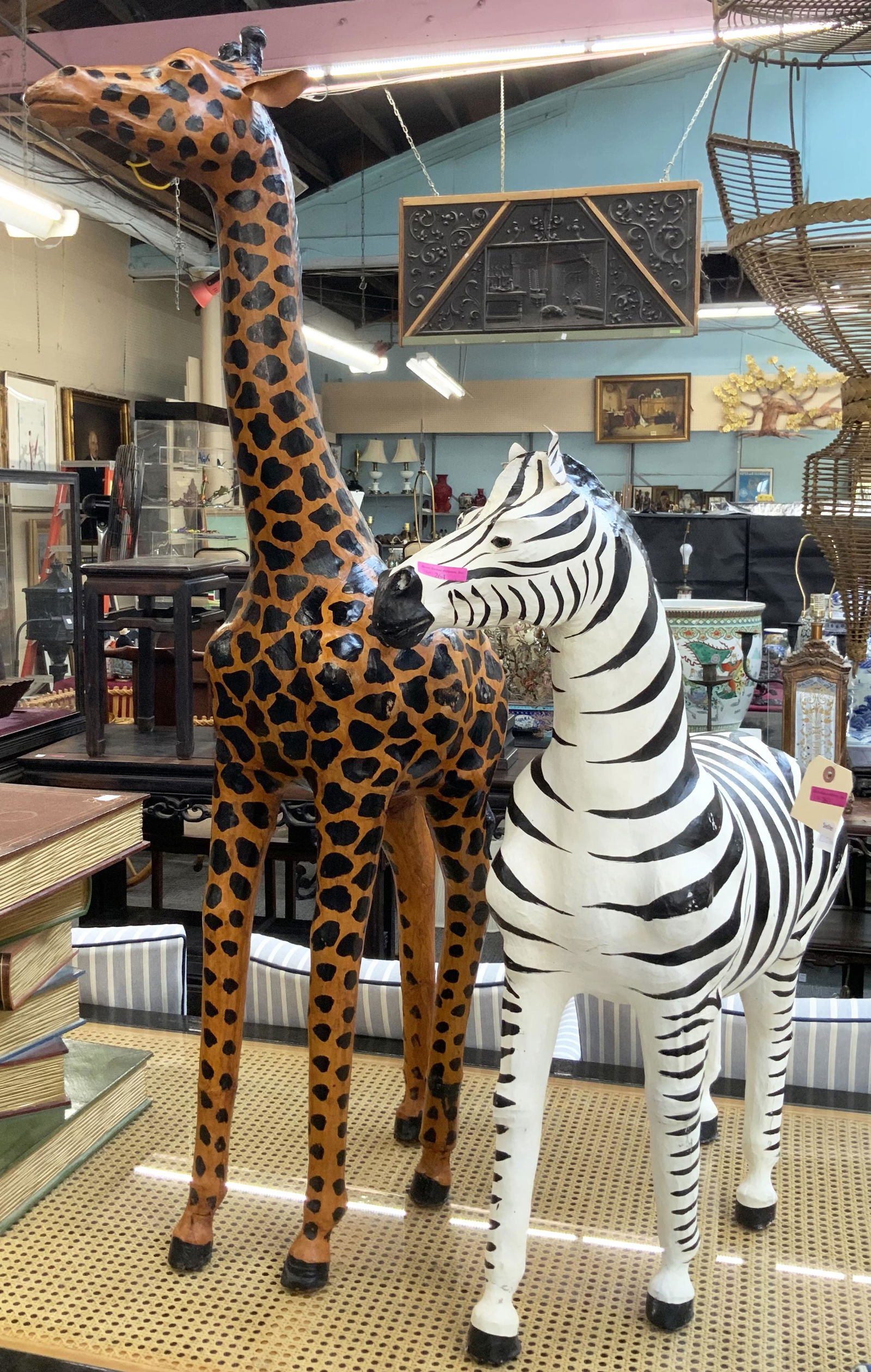 2 Gurman Animal Sculptures: Zebra and Giraffe. (1 of 1)